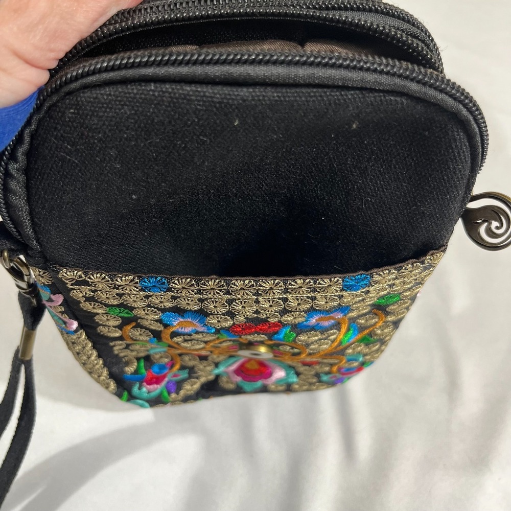 Bohemian Embroidered Floral Crossbody Bag Wristlet Hmong Style Purse - Picture 4 of 9